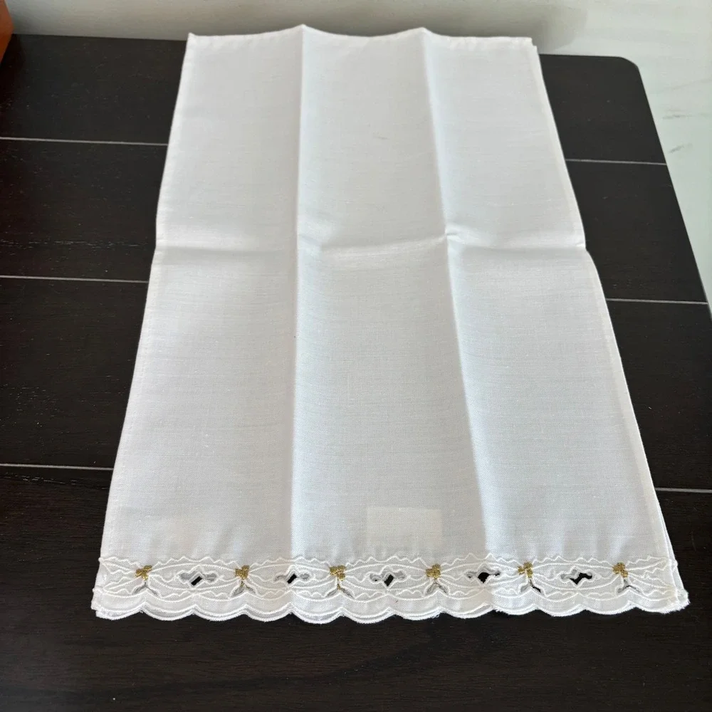 Vintage W-C Imports | Christmas Napkins | Guest Towels | Holly Berry | Set of 6